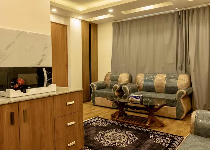 Aparthotel Homely 3*